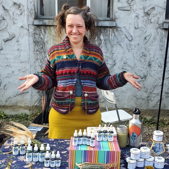 Meet your Posher, Candace - Picture 3 of 3